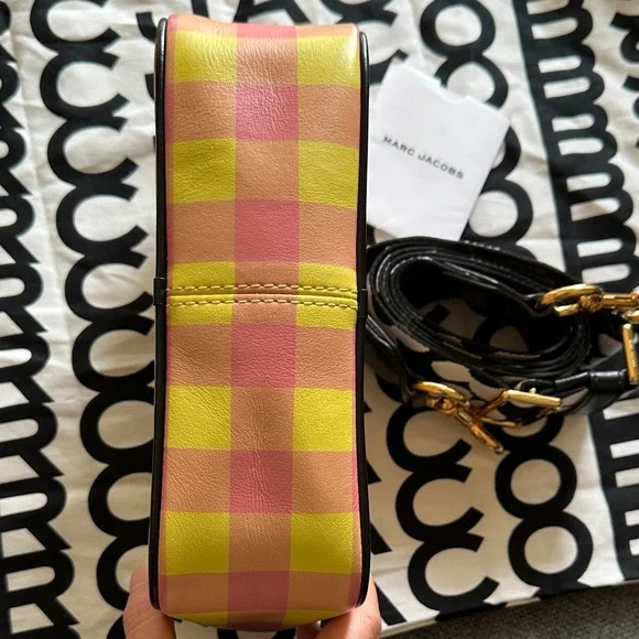 Marc Jacobs Flash Printed Crossbody Bag - Picture 9 of 15